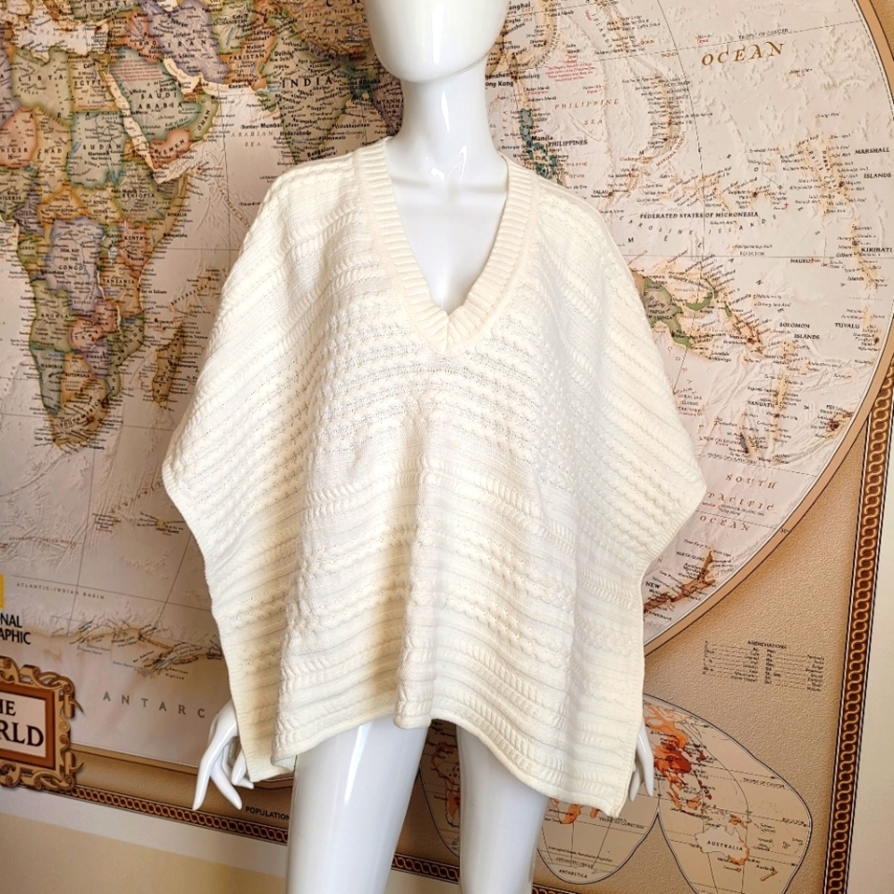 Cabi ivory cable knit V neck poncho fisherman quiet luxury neutral festival OS